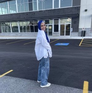 Meet your Posher, Shifa